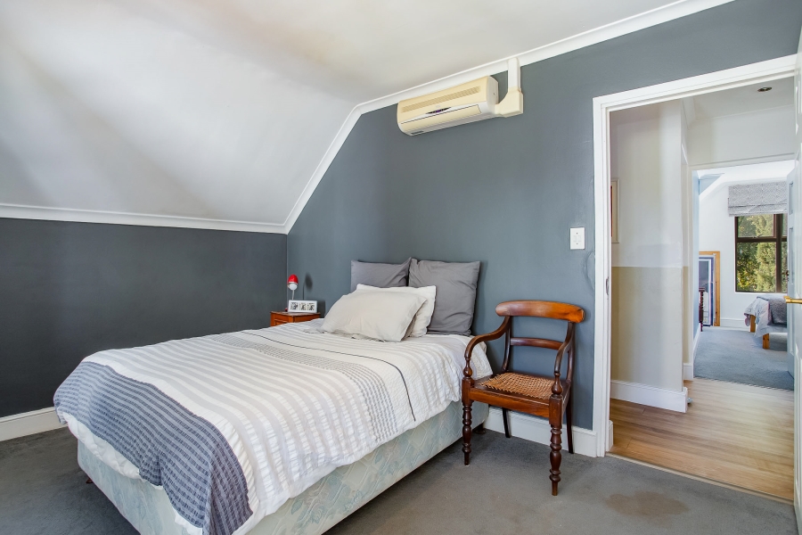 4 Bedroom Property for Sale in Boschenmeer Golf Country Estate Western Cape